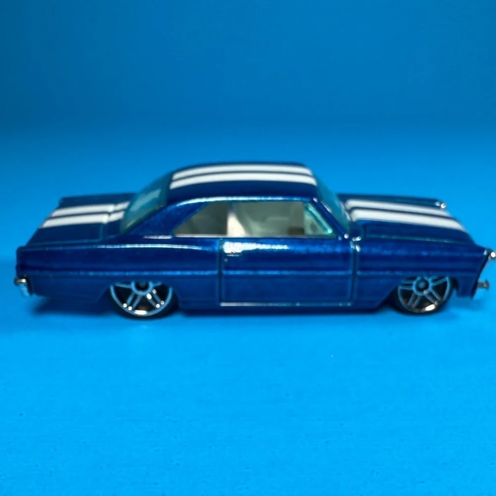 Hot Wheels 1966 Chevy Nova